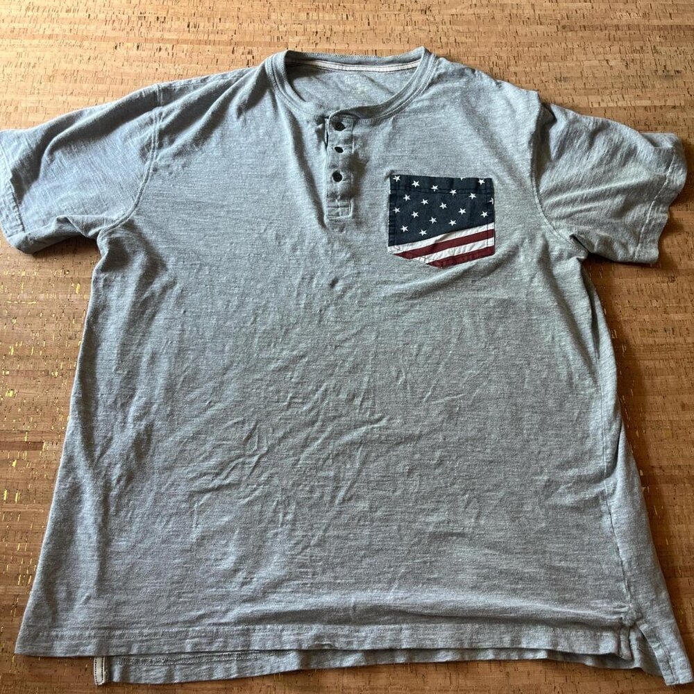 American flag pocket tee shirt - grey and red